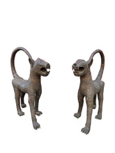 Load image into Gallery viewer, 2- Medium Couple Royal Leopard of the Benin Kingdom – Ceremonial Lost-Wax Bronze Sculpture