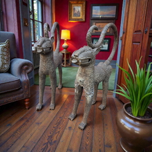 Загрузить изображение в средство просмотра галереи, Big Couple Royal Leopard of the Benin Kingdom – Ceremonial Lost-Wax Bronze Sculpture