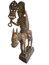 Load image into Gallery viewer, Big Royal Horseman in Bronze – Benin City Art