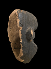 Load image into Gallery viewer, Antique Bamileke Mask (Bangwa) – Western Grassfields, Cameroon
