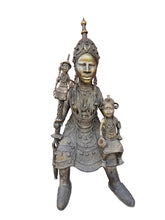 Load image into Gallery viewer, Royal Female Figure in Bronze – Benin City (Nigeria)
